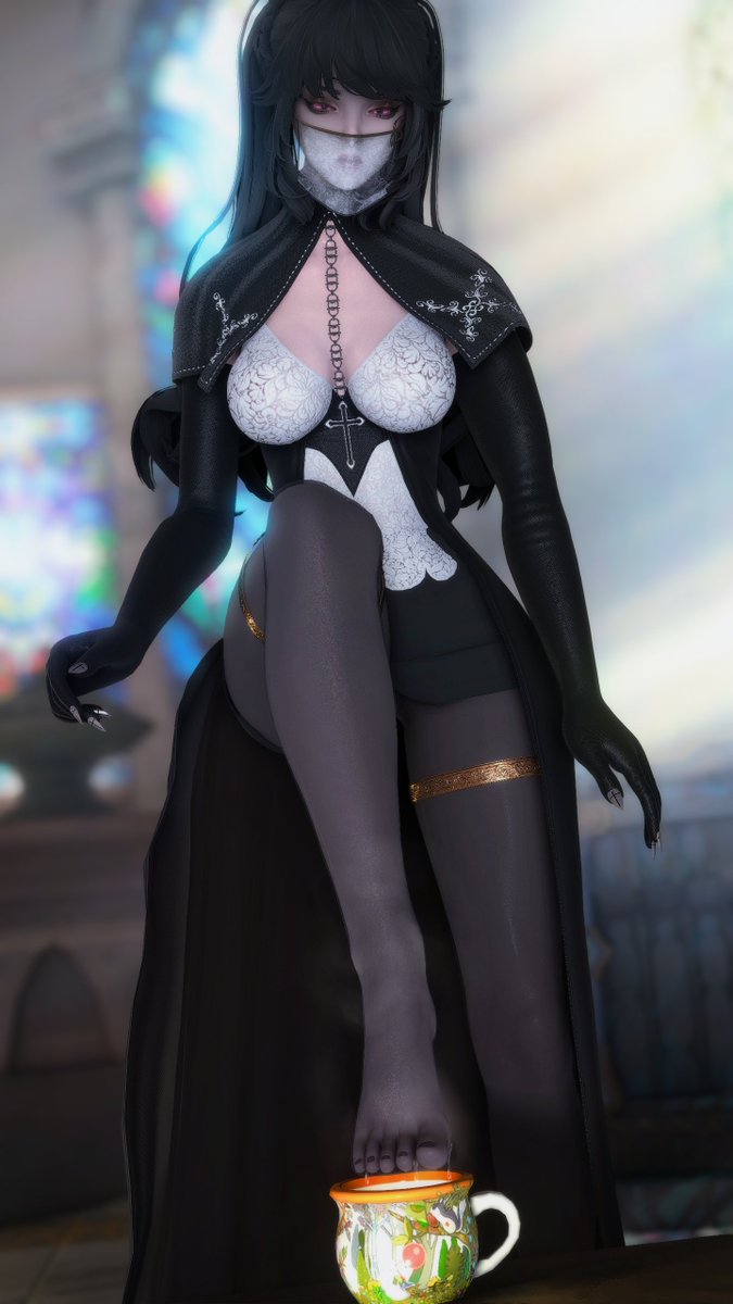 The tea for todays ceremony is almost done ...
Just a few more drops~