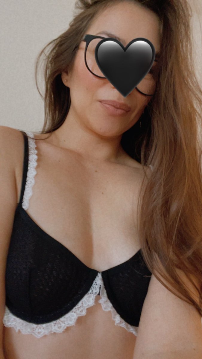 Petite Mixed Asian tweet media