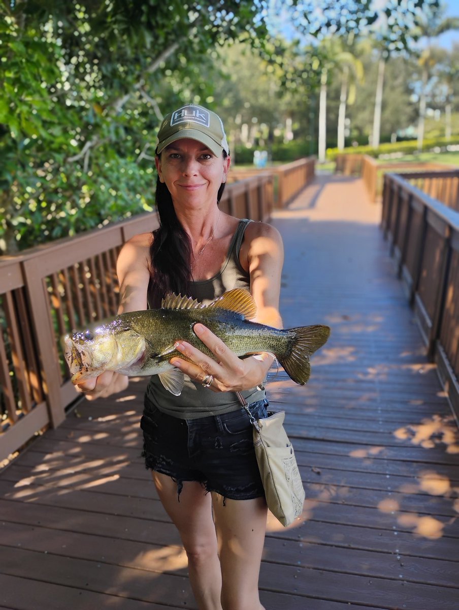 Amanda W. tweet media