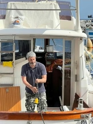 Lo Yacht di cittadinanza di <a href="/Roberto_Fico/">Roberto Fico</a>