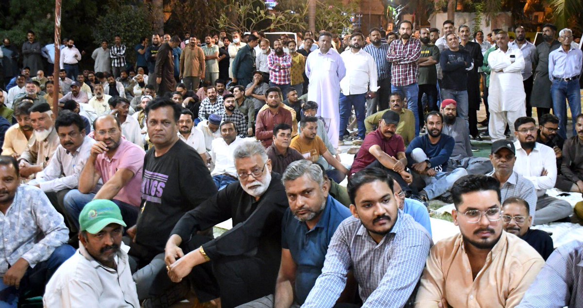 allaboutmqm's tweet photo. سینٹرل آرگنائزنگ اینڈ کوآرڈینیشن کمیٹی کے اراکین، اپوزیشن لیڈر سندھ اسمبلی علی خورشیدی، اور دیگر اراکین قومی و صوبائی اسمبلی شریک ہوئے۔ اجلاس میں مہم کے انتظامات اور عوامی آگاہی پر تفصیلی مشاورت کی گئی۔ https://t.co/5SiMqKQntn