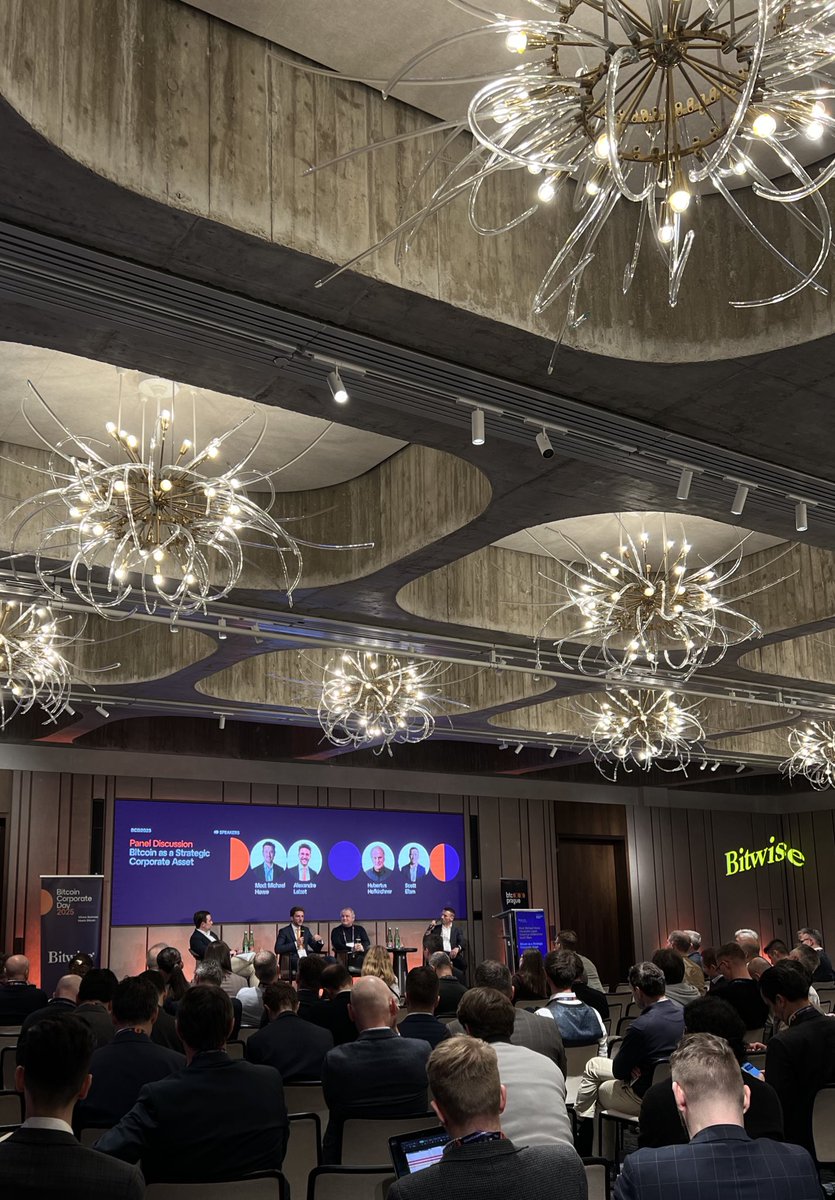 Great day at Bitcoin Corporate Day in Prague – bridging traditional finance and Bitcoin.