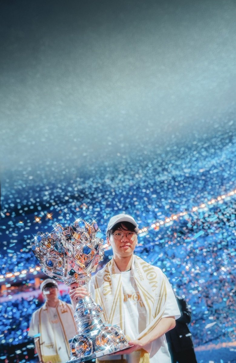 guminglee's tweet image. 도오페케 배사용도 끓여왔슴당 ~
즐기심시오 ☆ #DOFGK #Worlds2025