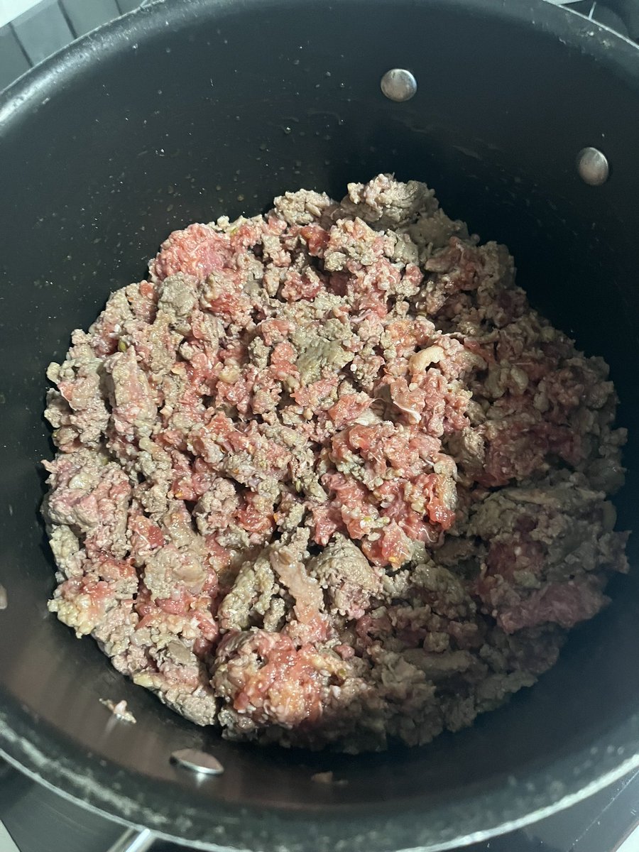 Chilly in Dallas. Time for some venison chili. And some left over pork sausage.