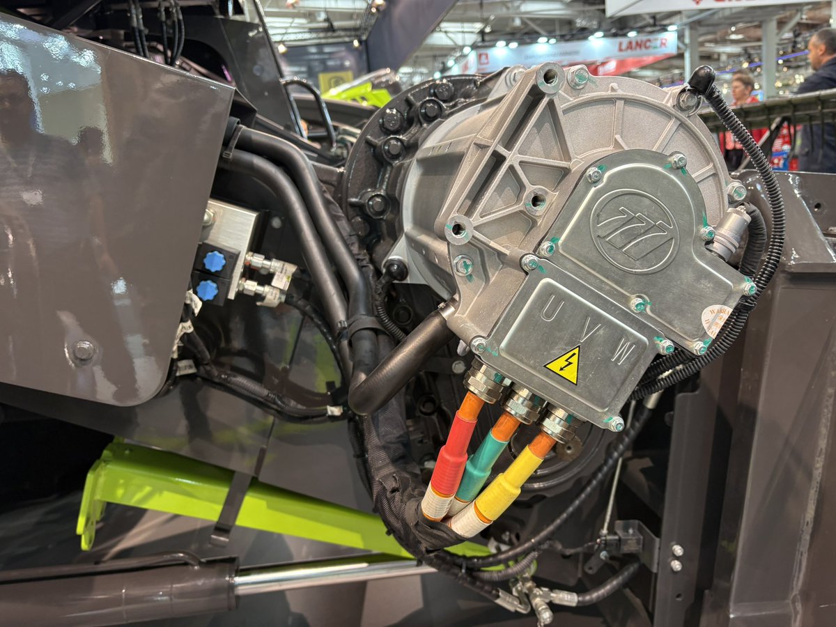 Pete’s Sweet Tweets tweet media