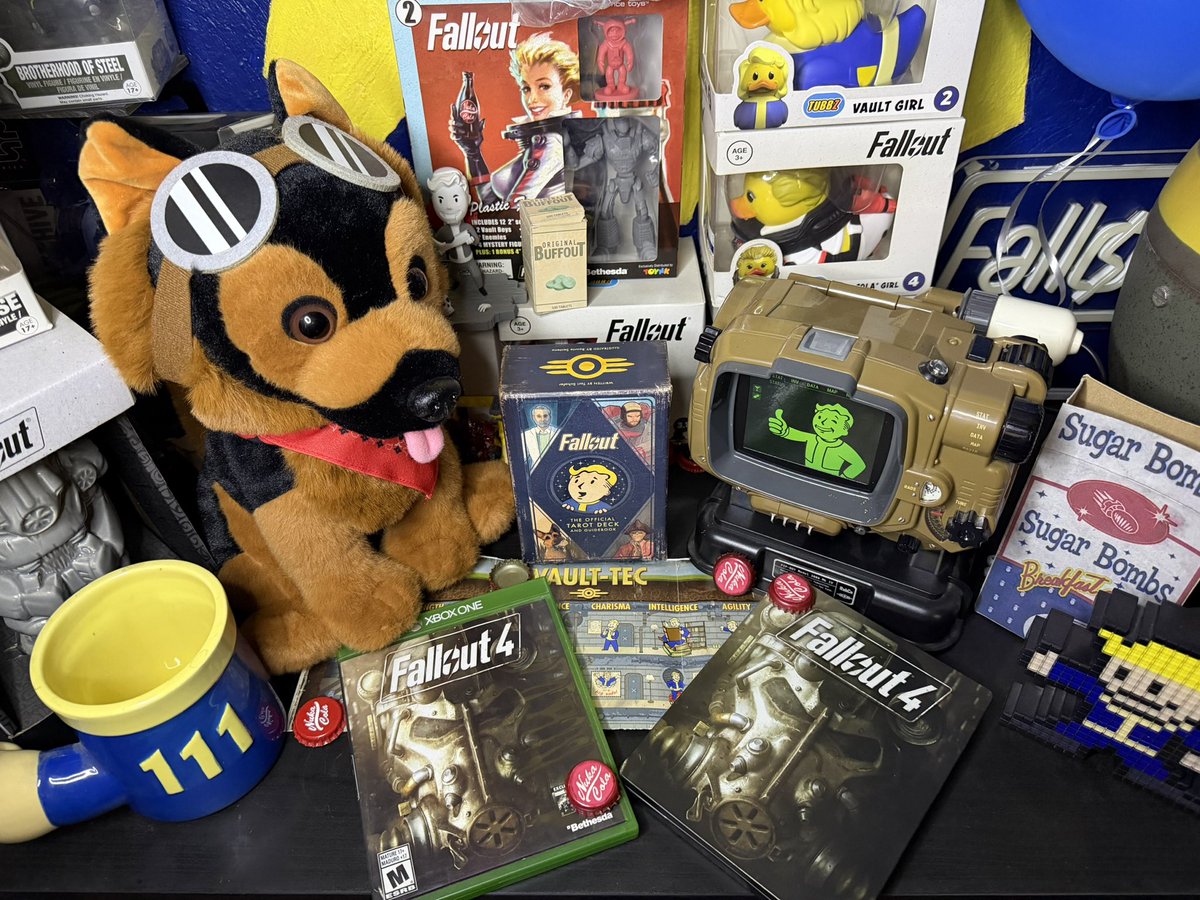 PauReinapolilla's tweet photo. Celebremos el aniversario de fallout 4 🎂🎉🎉 para muchos el primer Fallout al que se acercaron y terminaron amando la franquicia 💖🎂
.
.
.
.
.
#fallout #fallout4 #falloutcommunity #fallout76 #falloutcollection #paureinapolilla #collection #collector #collectibles #bethesda https://t.co/wVr8fck7JH