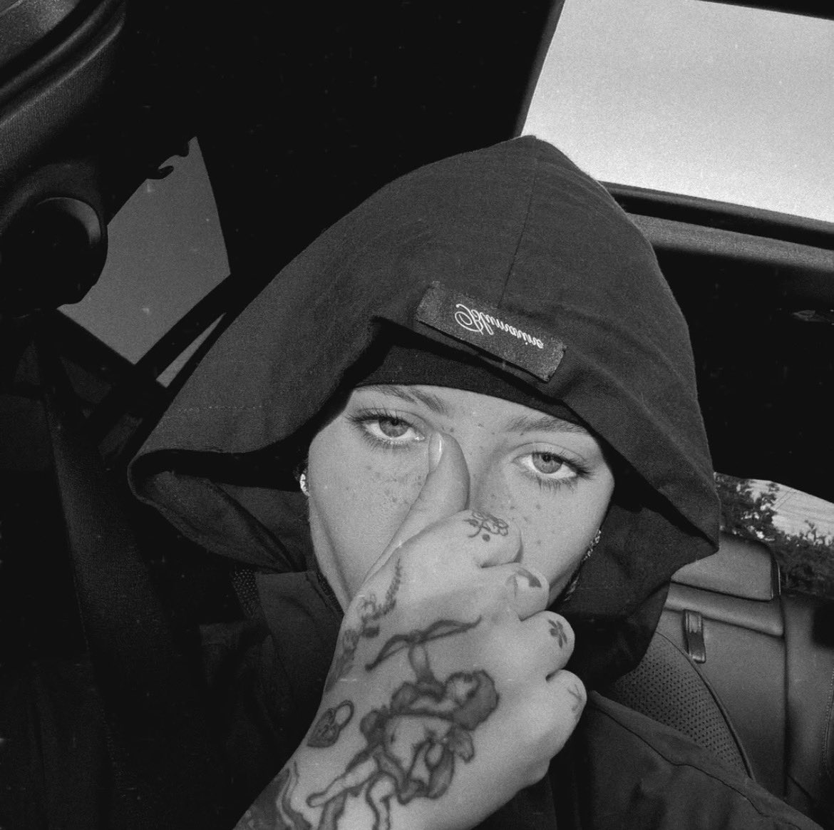 nai 🦂 tweet media