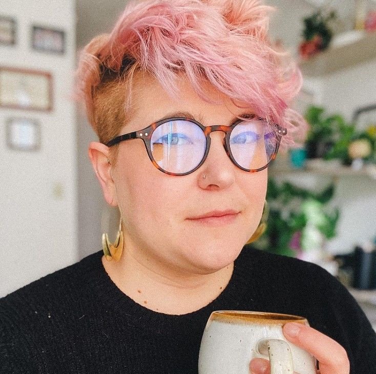 ElroyFudge's tweet image. You've got your Kamala 2028 shirt on, you've fed your 6 cats, and now you're ready to go downtown and lay in the street in front of ICE vehicles, but only ONE person can join you.
Choose your fighter!