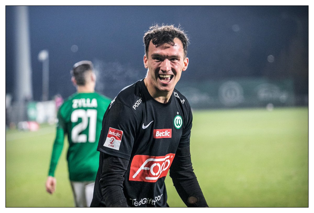 WartaPoznan's tweet photo. Warta Poznań niepokonana od 14 kolejek w @laczynas2liga 💪🏼
Taka to była sobota w Ogródku 🏟
Relacja #WARNKP 🔗 https://t.co/uWCgVunvza
📸 Paweł Rosolski https://t.co/9TFeeDOnKf
