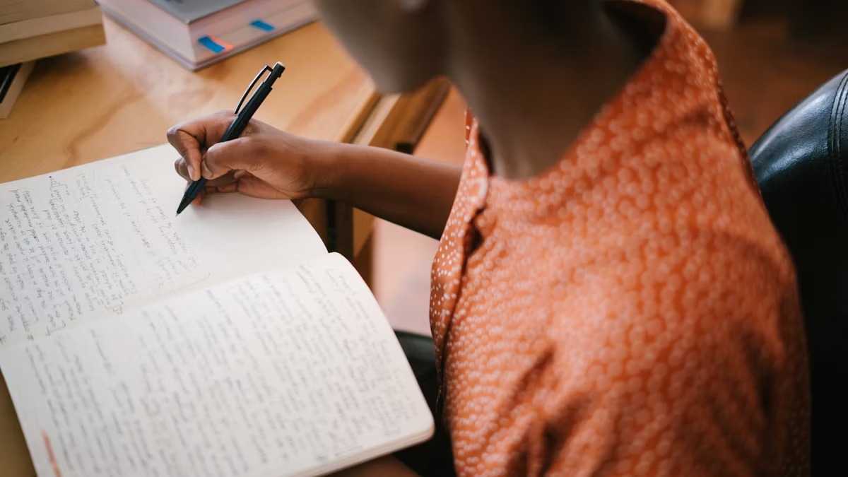 EssayA31328's tweet image. When you&apos;re into your busy shift, and your nursing assignment is due in an hour... #nursinglife #assignmentstruggles #nursehumor #nursingstudent #homeworkhelp #assignmenthelp #essayhelp #nursingessay