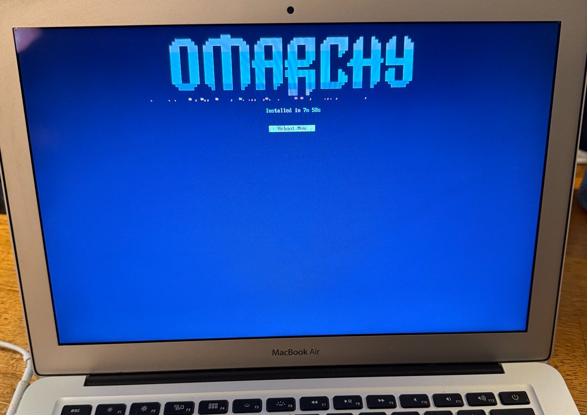 CMichaelProctor's tweet photo. @dhh @njrabit I installed Omarchy on an 2011 Macbook Air and it took 8 minutes.  Decided to keep the Thinkpad instead of the macbook and put High Sierra back on it to sell on ebay and it took about an hour...  Omarchy installed on the Thinkpad in just under 5 minutes. https://t.co/UxRjFoDFp2