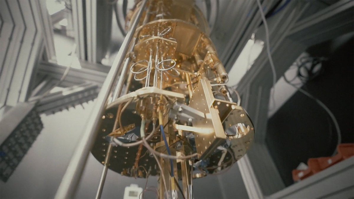 Lance_Edelman's tweet image. Can engineering catch up with quantum physics and bring us useful #QuantumComputing - buff.ly/lDyoHpi #IT #computing