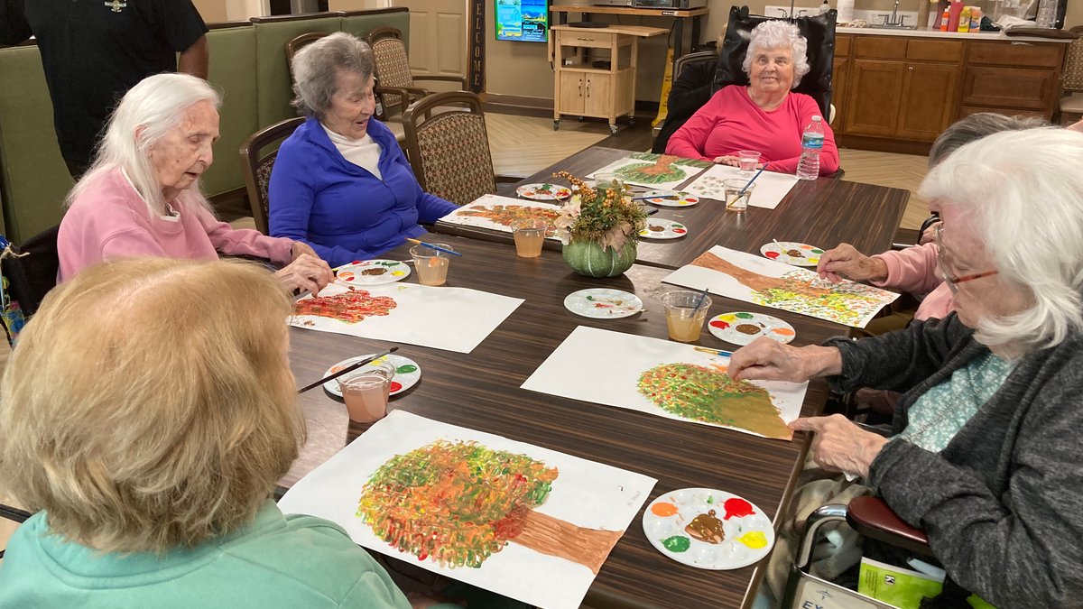 SuntreeSeniors's tweet image. Transitional Memory Care residents put their hearts—and hands—into fall creations bursting with color!

#fallart #seniorcrafts #seniorliving #melbournefl #assistedlivingfl #spacecoast #independentliving #memorycare

suntreeseniorliving.com

Assisted Living License #: AL13351