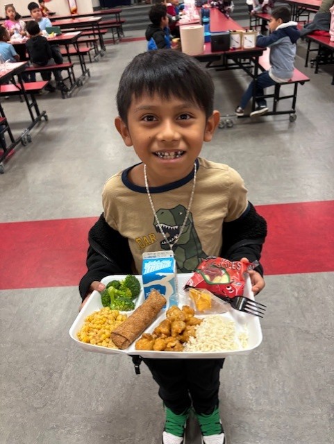 Elementary students enjoyed favorites today—Chicken Alfredo and Asian Orange Chicken! 🍝🍊 Barrett and <a href="/NESCrosby/">Newport Elementary</a> students loved their choices, plus everyone got a fortune cookie! 🥠✨ Fun fact: our pasta is whole grain and delicious! 🌾💚 What would you choose? 🤔<a href="/CrosbyISD/">Crosby ISD</a>