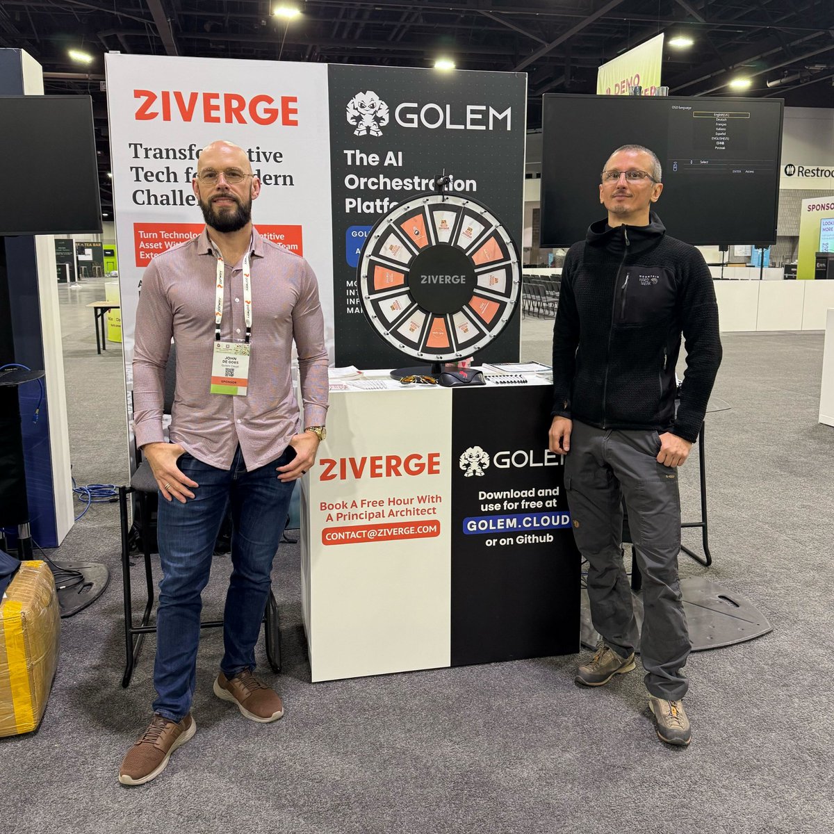GolemCloud's tweet image. Heck yeah!

John is in the flannel and the glasses, Vijay is striking the power pose, and Peter is the one in both pics with the zipped up sweater 👋

...and I&apos;m... well, you&apos;ll see me.

#KubeCon