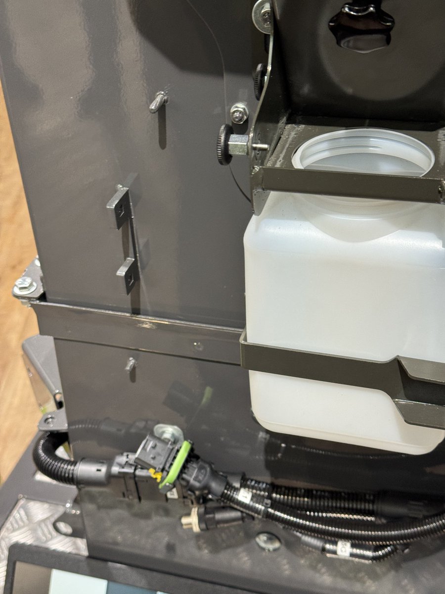 Ben White tweet media