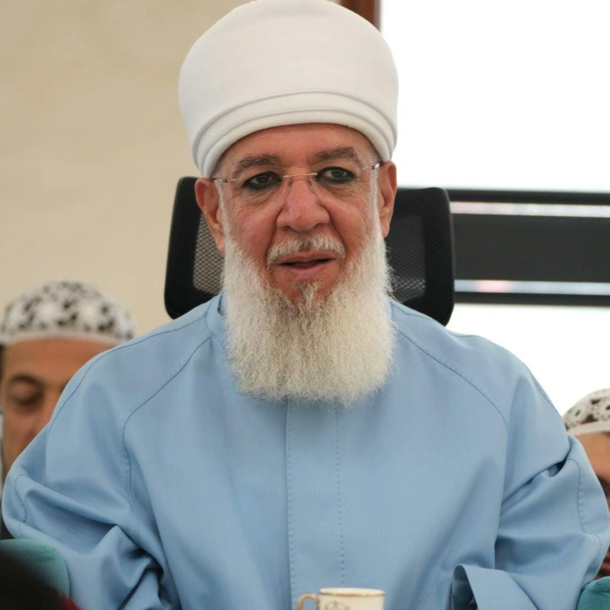 yarsultanim's tweet photo. “Zalim kişileri adil diye methedenin, din düşmanının ölüsüne, dirisine duâ edenin imanı gider.”

Şeyh Seyyid Abdulhakim Arvasi k.s https://t.co/ba2k0i1Fby