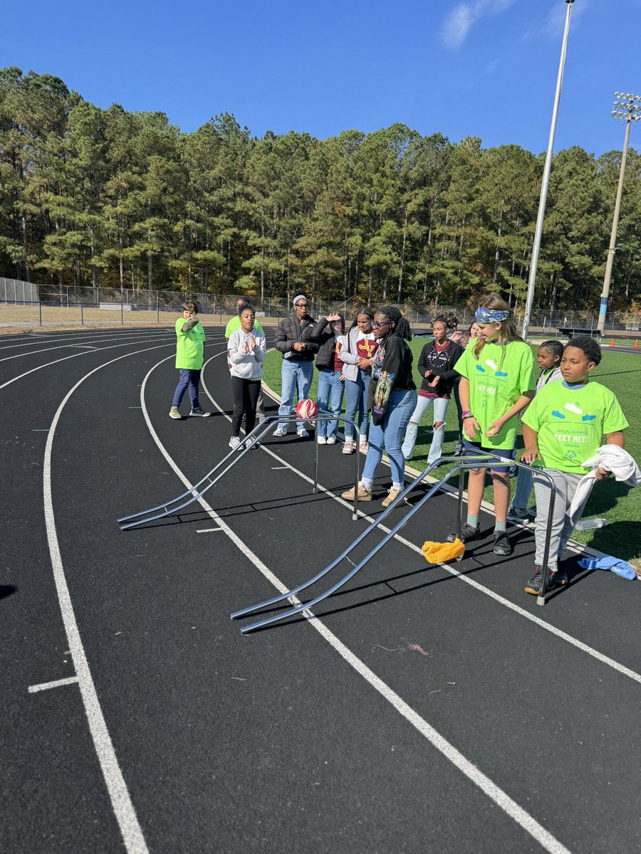 JYMS Chargers tweet media