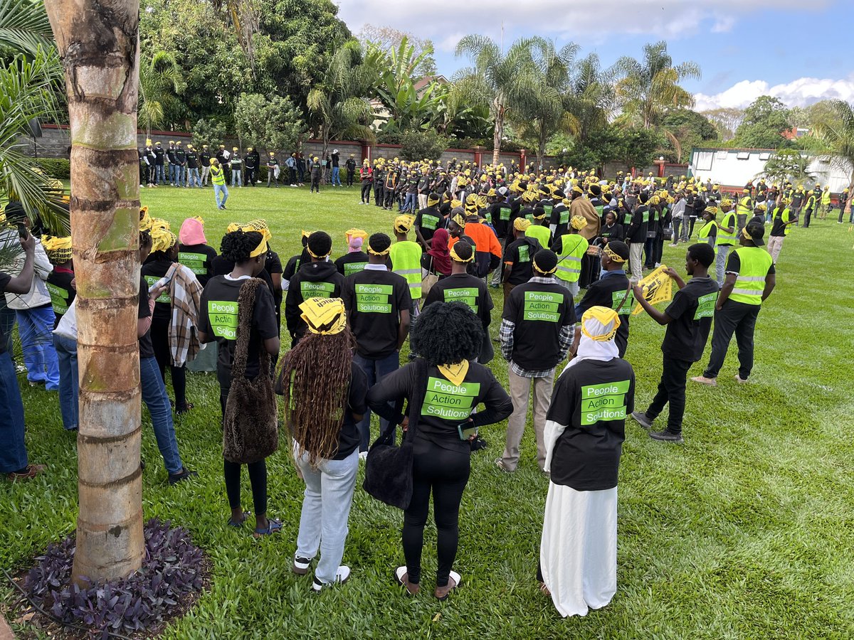 Brightpathkenya's tweet photo. This powerful action showcased the unity and determination of communities demanding equity and justice in how global wealth is shared.

We stand in solidarity with @greenpeacekenyavolunteers and @greenpeaceafrica in pushing for a fair tax system that prioritizes people and ... https://t.co/oqMvIopaaB