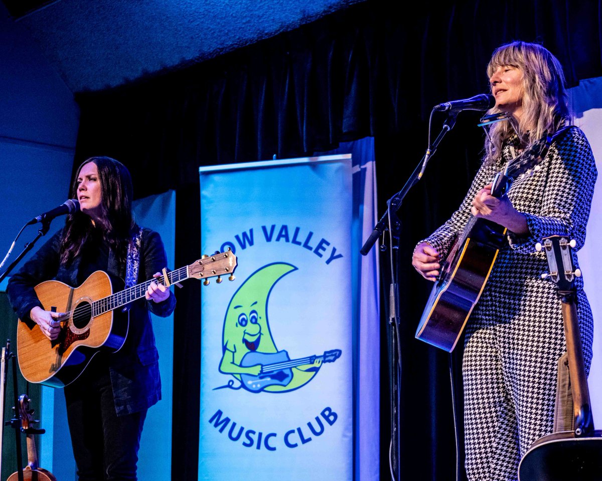 Closing the <a href="/BowValleyMusic/">BowValley Music Club</a> club on Saturday night was one of my personal favourites - <a href="/madisonviolet/">Madison Violet</a>. They are performing their farewell tour and it was an excellent show. I'm gonna miss you, thanks so much for the many great evenings and wonderful memories!