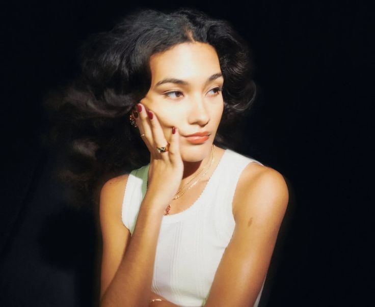 🔔| Louis Tomlinson's favourite artist at the moment is Olivia Dean!