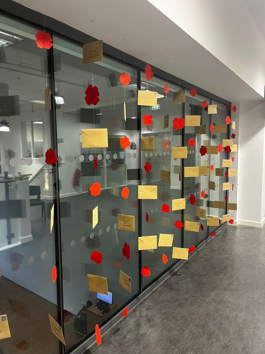 Witton Park Academy remembers 

Our students and staff have put together the most beautiful displays around the building #Proud #Stars #RemembranceDay
