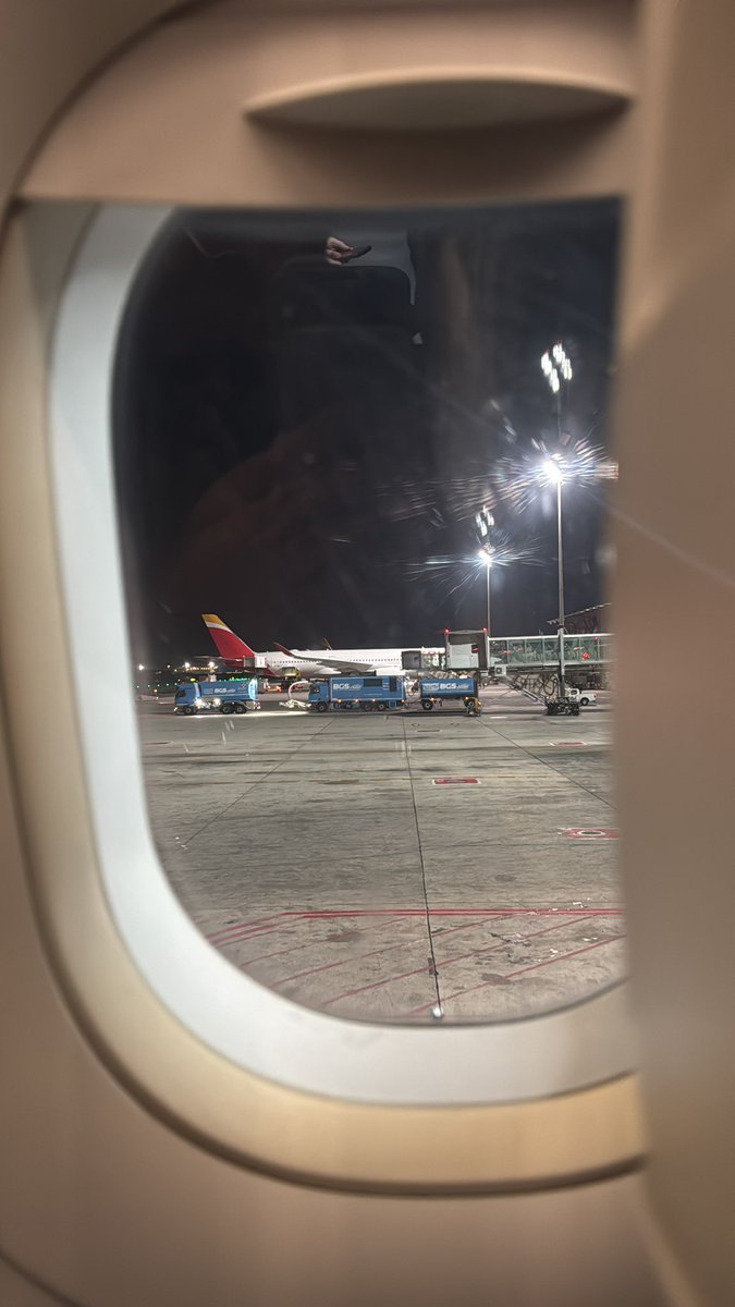 Buenas Noches Madrid 🇪🇸

Next stop ➡️ Argentina (<a href="/EFDevcon/">Devconnect ARG - the first Ethereum World’s Fair</a>)