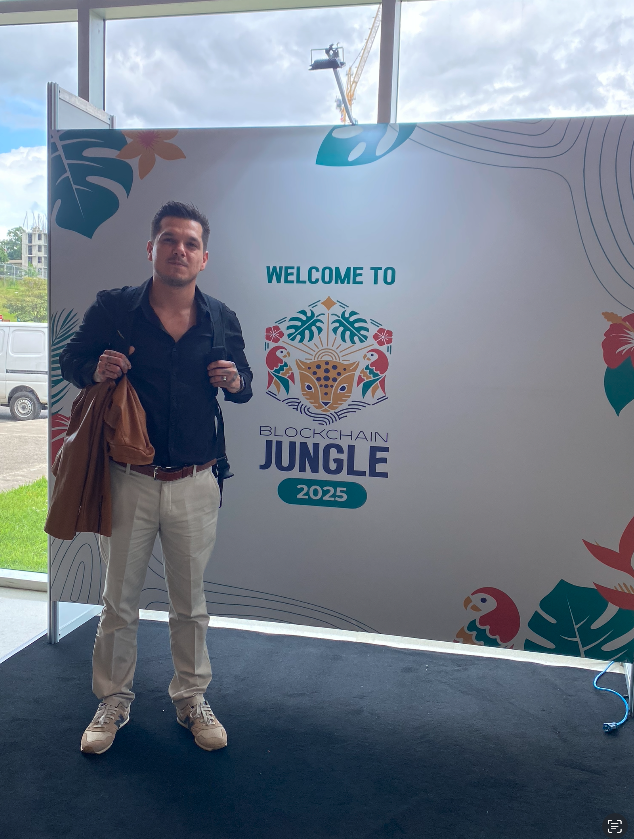 josegomez_dev's tweet photo. 💡 La innovación no llega sola, la construimos paso a paso, con visión, educación y acción.

Construyamos una Costa Rica diferente, abierta al futuro, con más oportunidades para crear, emprender y transformar.

#BlockchainJungle #LATAMTech #Innovación #CostaRica #Web3 https://t.co/wTOZWyvf1f