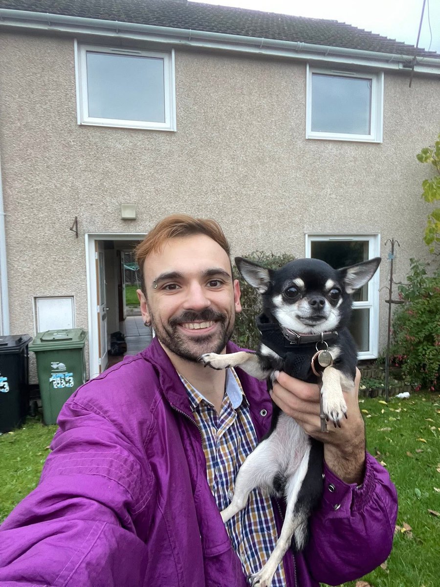 BlueJoe15's tweet image. New episode. Bought a house in this economy 😬

Life in Malvern awaits!! 💛