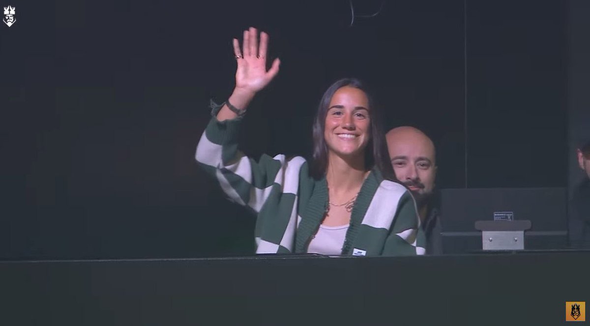 WomenFootballN_'s tweet photo. In #KingsLeagueItalia c’è un po’ di Calcio Femminile Italiano 😍🇮🇹
Matilde #Pavan, centrocampista del #ComoWomen, questa sera ha partecipato alla competizione lanciando il dado nel match tra i #DPower (la squadra di Bobo #Vieri e Diletta #Leotta) e i #BigBro (la squadra dello streamer #Moonryde)
#WFN #SerieAWomen