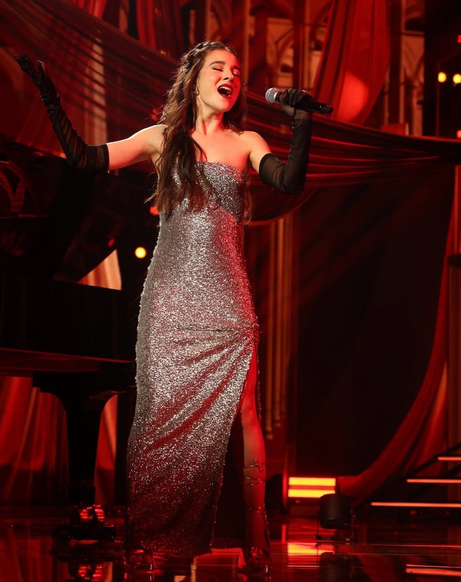 Enhorabuena sois las mejores actuaciones de esta edición como solistas #OTGala8