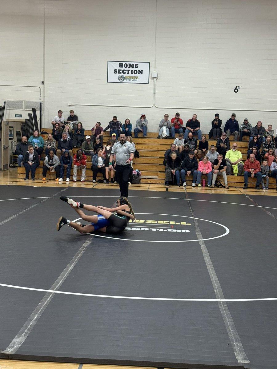 Russell Middle School Activities tweet media