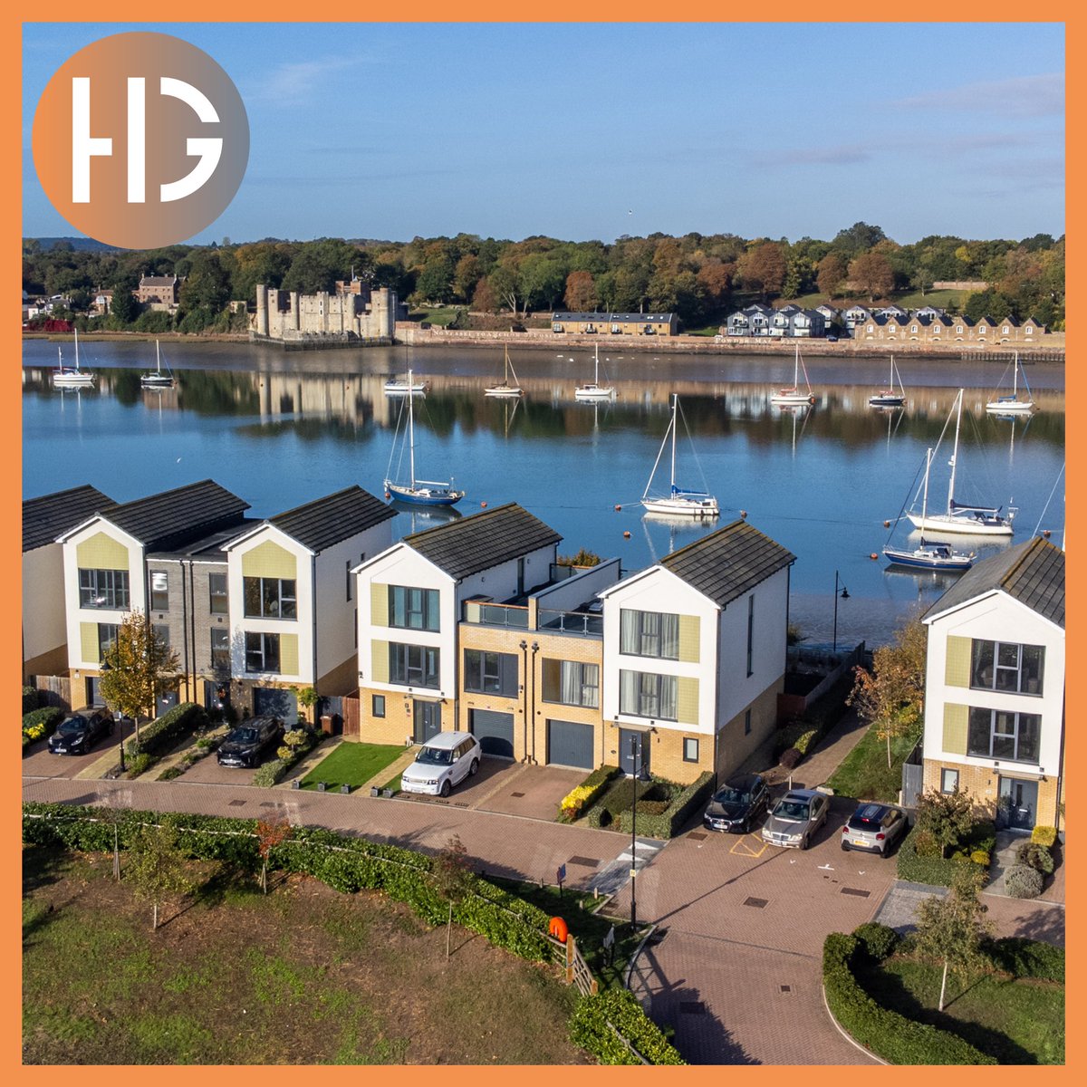 Location, location, location 

A wonderful five bedroom three storey house with direct river &amp; castle views. 

Full details on our website: thehomesgroup.co.uk/property/weste…

Book your viewing appointment by calling 01634 558855 

#HousingMarket #islandlife
#newlisting #upnorcastle #buy