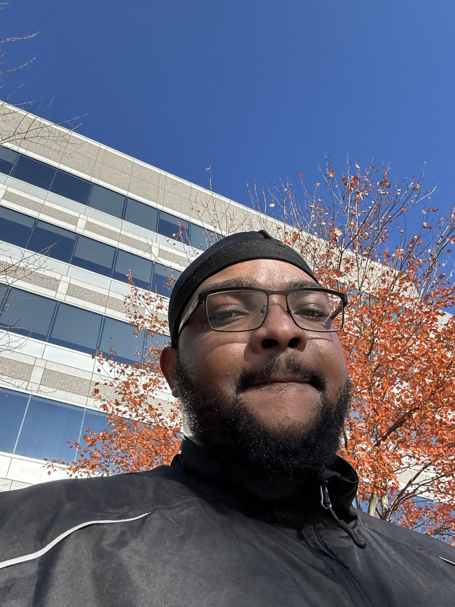 Ray Ξ  tweet media