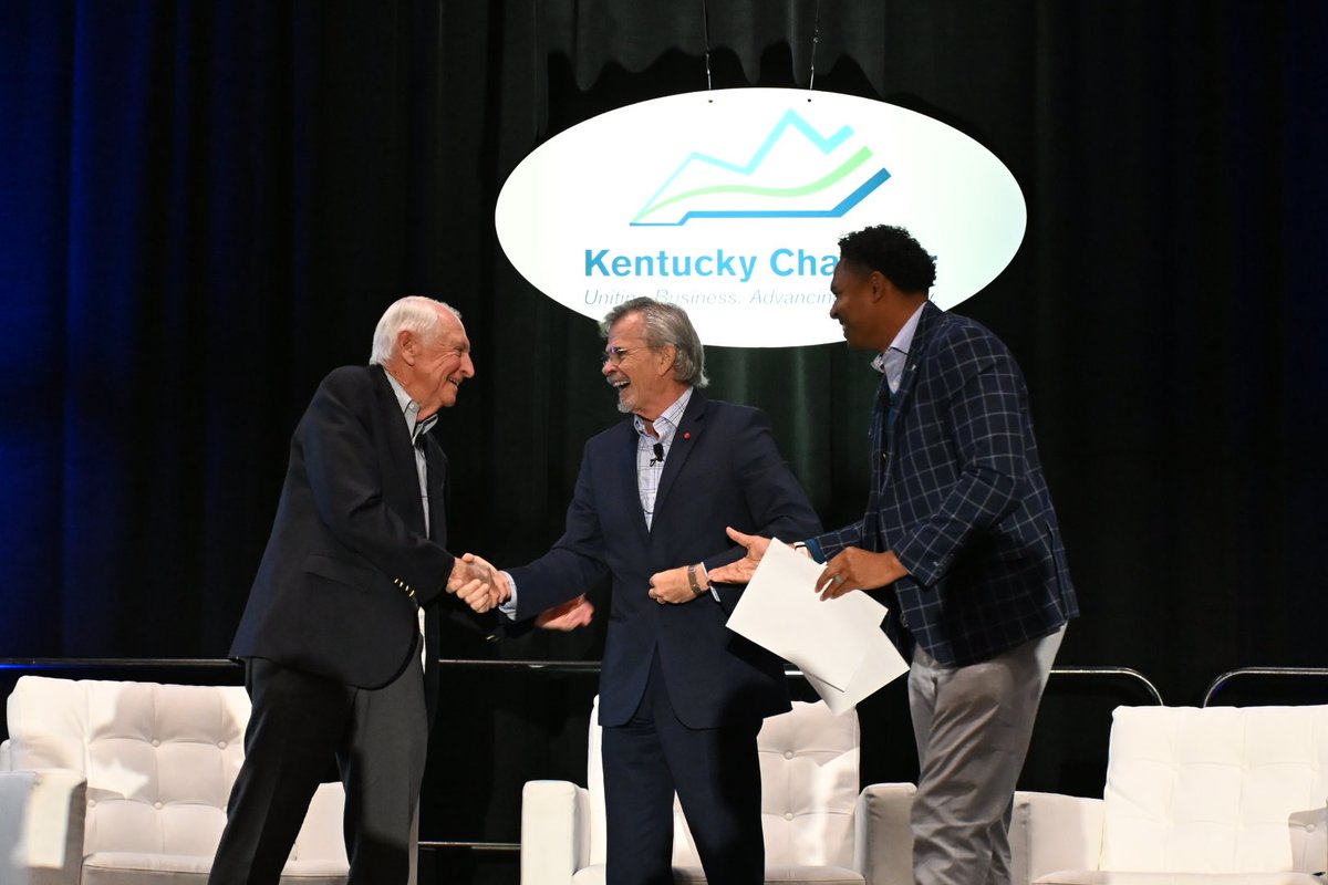 Today, Kentucky Chamber of Commerce hosted its Annual Legislative Preview in Lexington. 

Hundreds of leaders from across the Commonwealth—including lawmakers, business executives, policy experts, and community advocates—gathered for the Legislative Preview.
#KYGA26 #KYBiz
