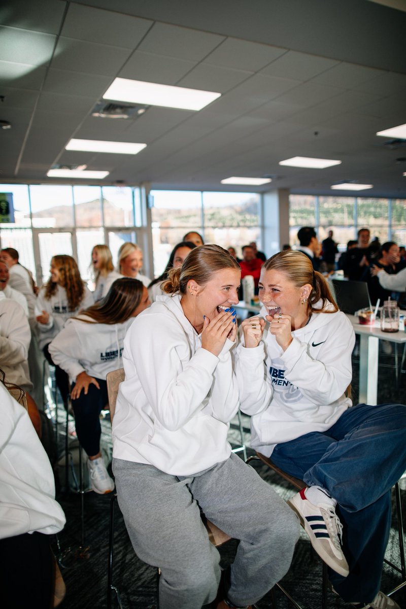 LibertyWSoccer's tweet photo. That moment 📸 https://t.co/Wo92dO2HW0