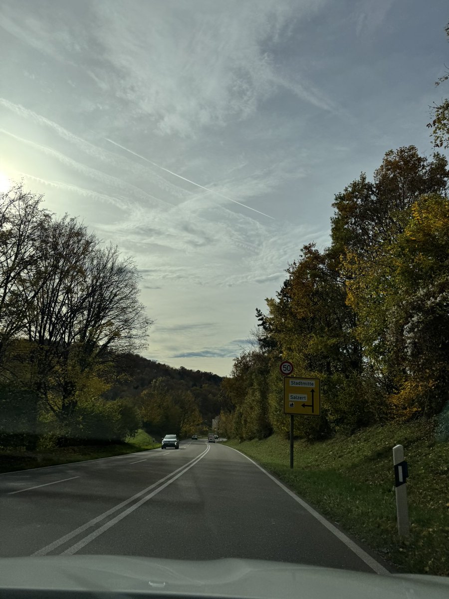 livefrmutopia's tweet image. 