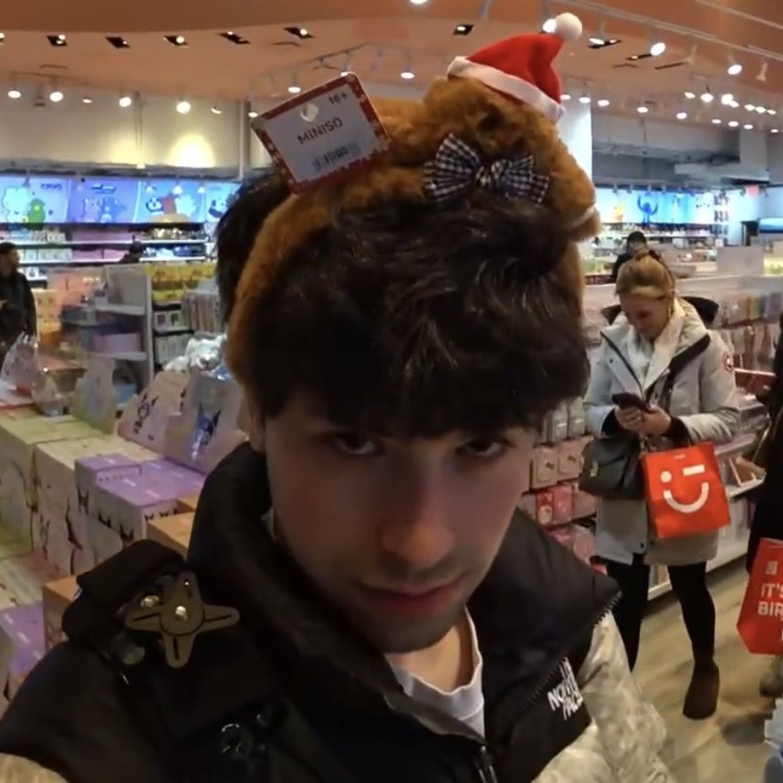 gnfbroke's tweet image. THANK YOU PUFFY FOR PUTTING THIS ON HIM