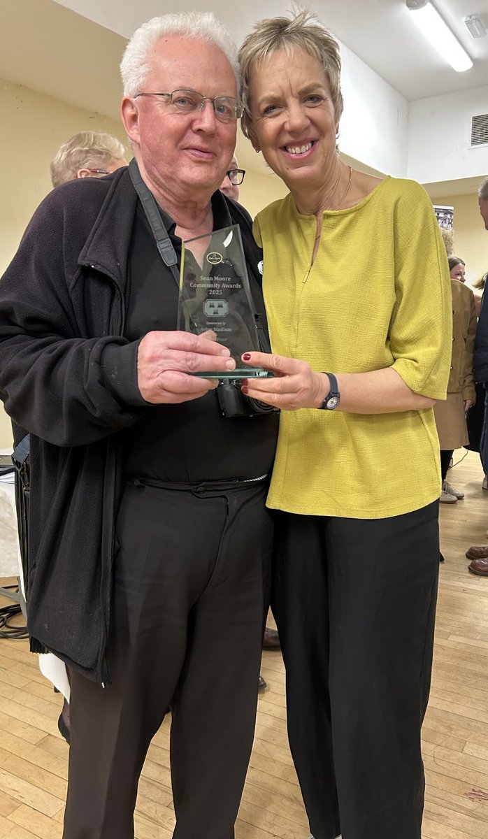 ivanabacik's tweet photo. Delighted to present an award at tonight’s #SeanMoore Community Awards #Ringsend hosted by ⁦@LaceyDermot⁩ 

Great celebrations! ⁦@newsFour⁩ ⁦@RICCDub4⁩ ⁦@RingsendForum⁩ https://t.co/ebjXIE2Ccs