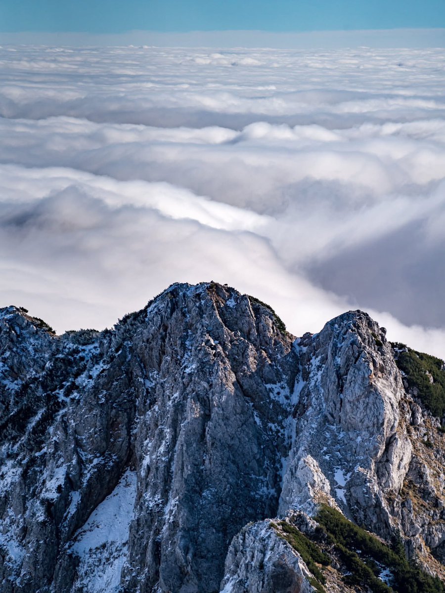 ExploringSlo's tweet image. The mountains offer an ideal escape from everyday stress. Surrounded by fresh air, open skies, and the steady calm of nature, it’s easy to slow down, clear your mind, and feel refreshed.
📸 @lucijaodar and @primoz_senk