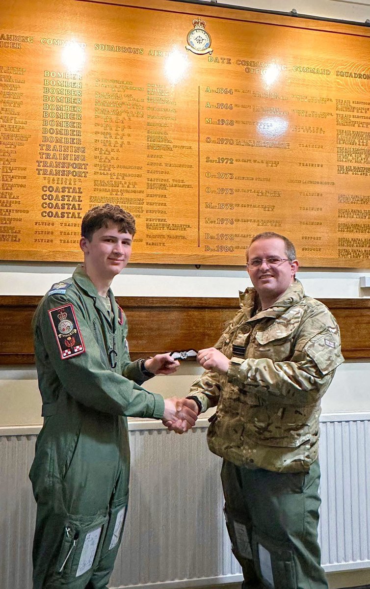 645 Volunteer Gliding Squadron tweet media