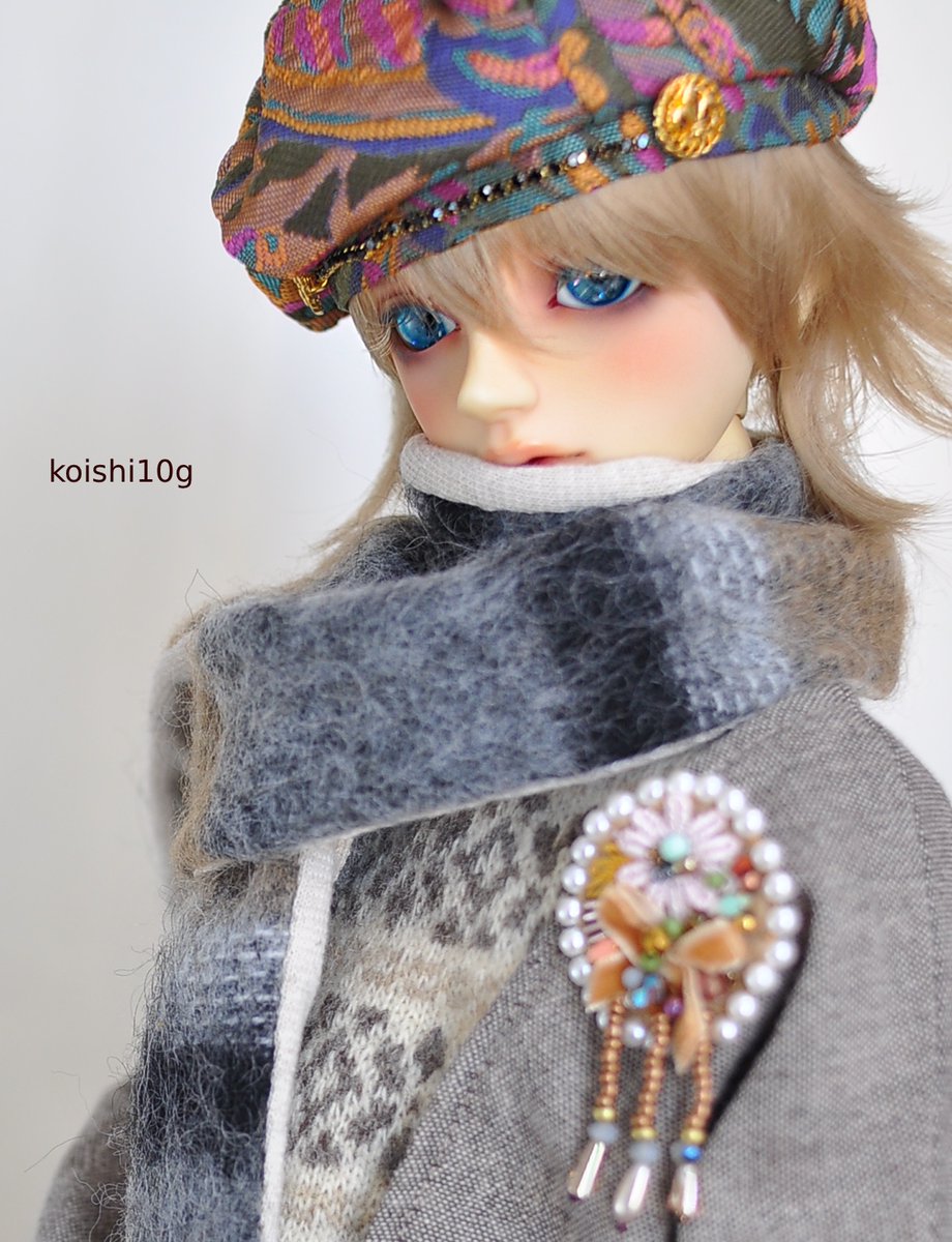 おっはー。朝は冷えますなぁ。暖かい格好のドール写真をペタリ。

月末の東京ドルパ
11月30日（日） 場所：東京ビッグサイト南
195-SD 「小石１０ｇ」名義で参加します。
写真の衣装も販売します。
#ドルパ_ディーラー