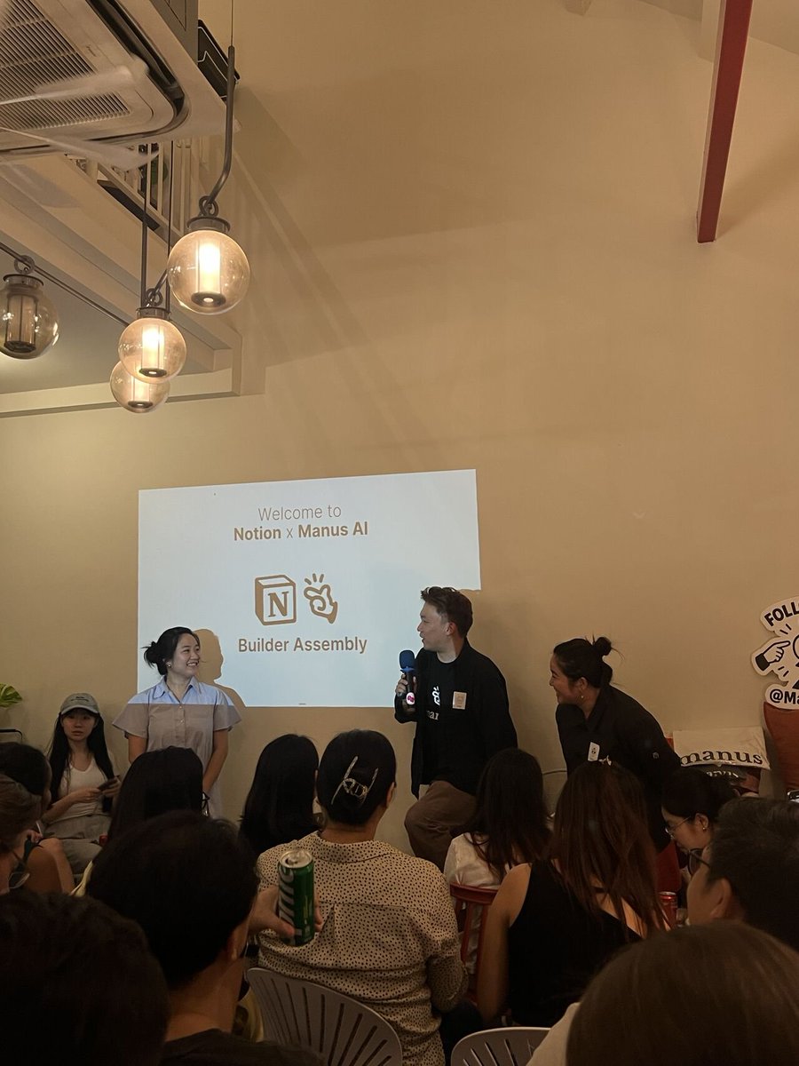 manuscommunity's tweet image. Happy moments from Manus AI × Notion: Builders Assembly 💫

Wild seeing how everyone is using Manus + Notion connector to supercharge their workflow!

- Let Manus turn your Notion DB into a full-on interactive web app 👀
- Try Manus + Notion for a zero-manual content pipeline 🔁…