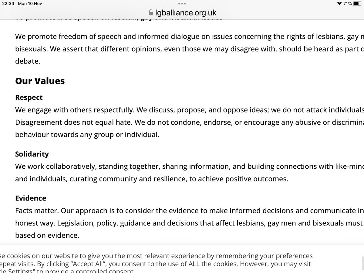 AngusReturnee's tweet photo. @KateBMwriting So which part of “We do not attack individuals” is this then….? “A dangerous lunatic”… https://t.co/gaPaqZS6F6