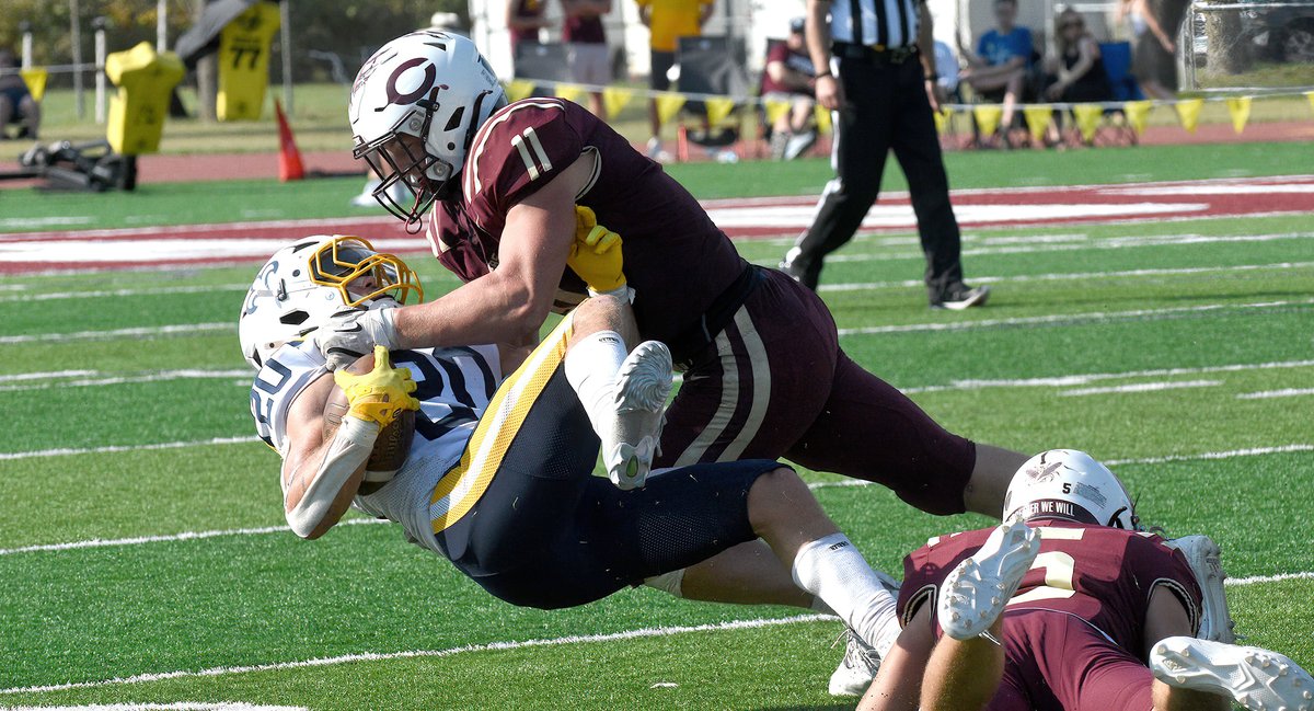 𝗠𝗜𝗔𝗖 𝗣𝗟𝗔𝗬𝗘𝗥 𝗢𝗙 𝗧𝗛𝗘 𝗪𝗘𝗘𝗞!
CORNGRATS to sophomore Kyle Mages, who was named the MIAC Defensive Player of the Week for the 2nd time in the last 3 weeks. Mages had 11.0 tackles &amp; a HUGE interception at Macalester.      

𝗗𝗘𝗧𝗔𝗜𝗟𝗦: tinyurl.com/wj34wxzu