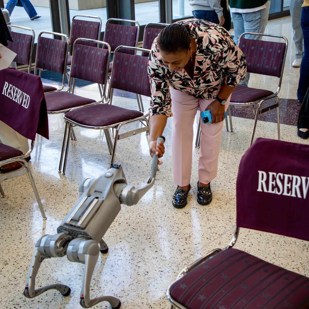 A generous gift by <a href="/CenterPoint_TX/">CenterPoint Energy - Texas</a>  Foundation will help TAMIU Engineering students forge the future of South Texas through access to specialized, high-performance laptops and robotic training kits.

Read more at news.tamiu.edu/centerpoint25