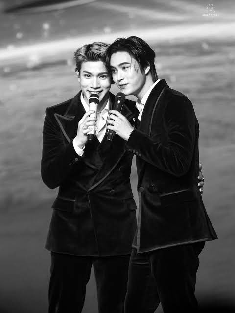 🚨‼️🚨enough is enough 🚨‼️🚨

Hello solos and khunnoos the law/khunnoo heart in me is calling, I can’t just stand by and watch anymore . Dont engage with all the hate you see, take a screenshot and send it to my DM. I am collecting everything , gmmtv needs to do something , it