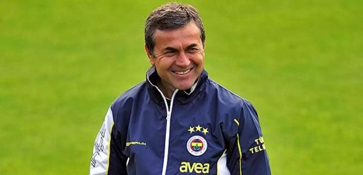 doganoguzhan41's tweet image. Derbiye kadar bu eşofman takımından bulmam gerekiyor @1VolkanDEMIREL #aykutkocaman