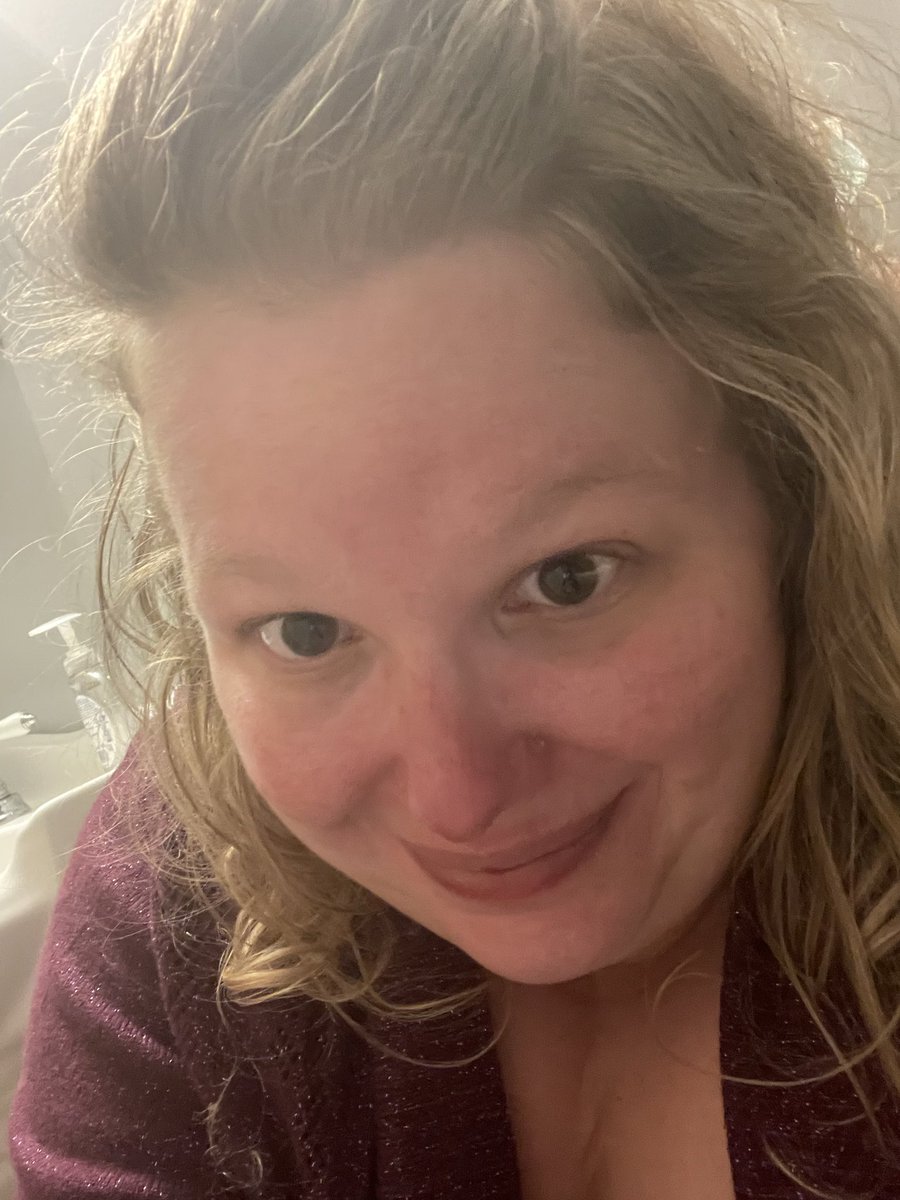 💚💛Katie 🤍 tweet media