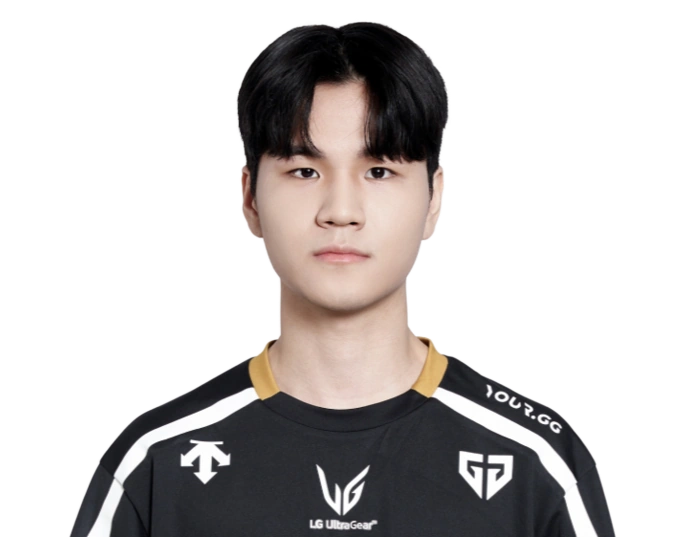 lolvaleiker's tweet image. Everybody meet GenG academy adc About. He came from LDL where he spent 2 years in EDG and UP academies with mediocre results. Impressed first time in Kespa and then had by far the best split for an adc in LCKCL 2025 on a relative mediocre roster.